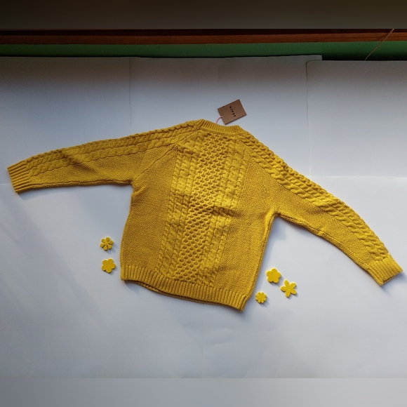Nwt Mini Boden yellow sweater - Picture 11 of 16